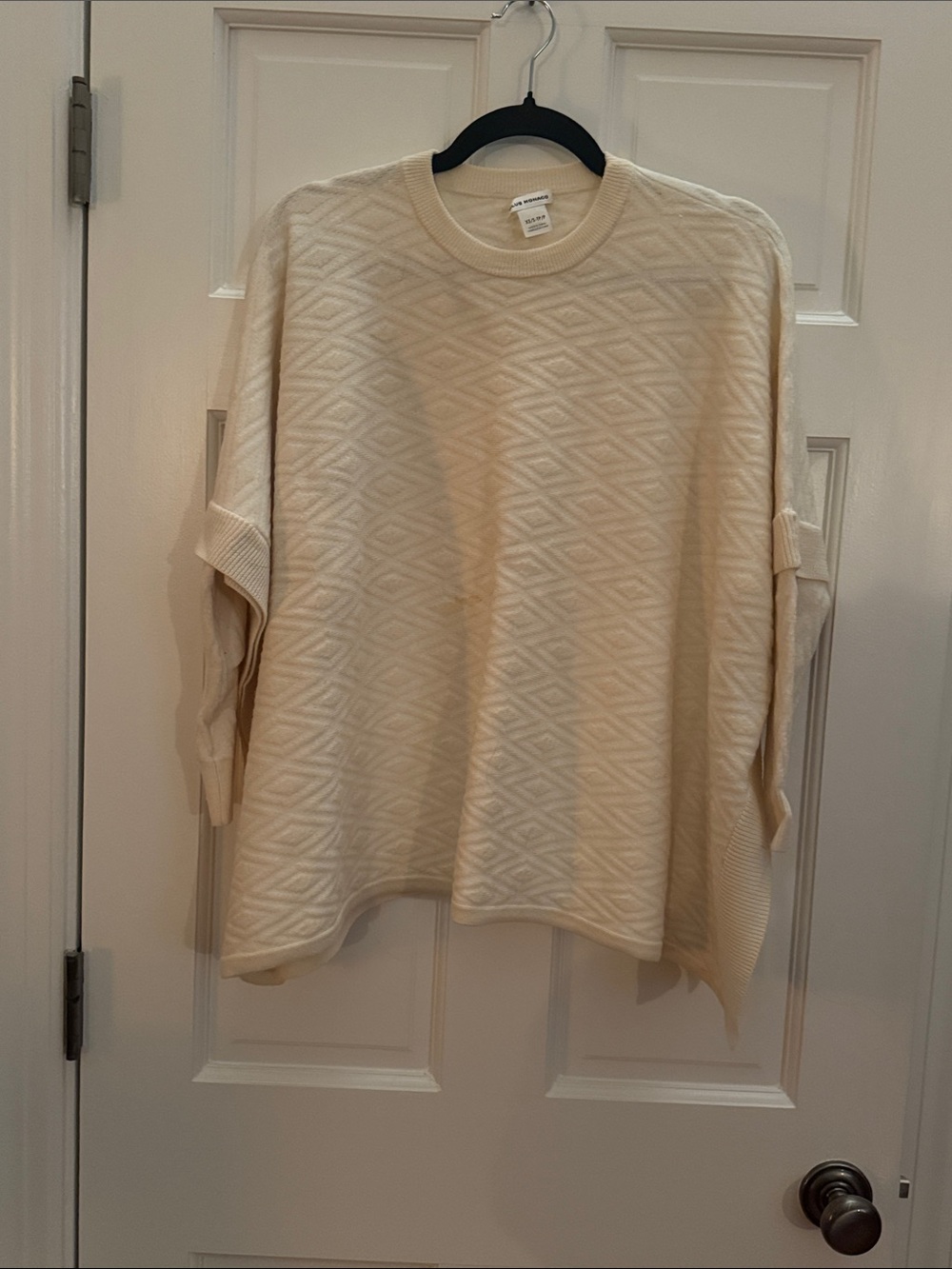 Club Monaco oversized Cream Diamond-Textured Crewneck Sweater